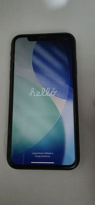 Продаю iPhone 11