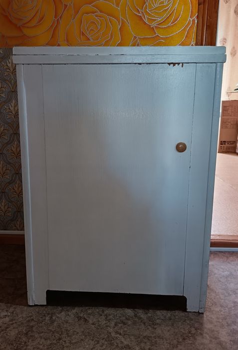 Продам швейную машинку