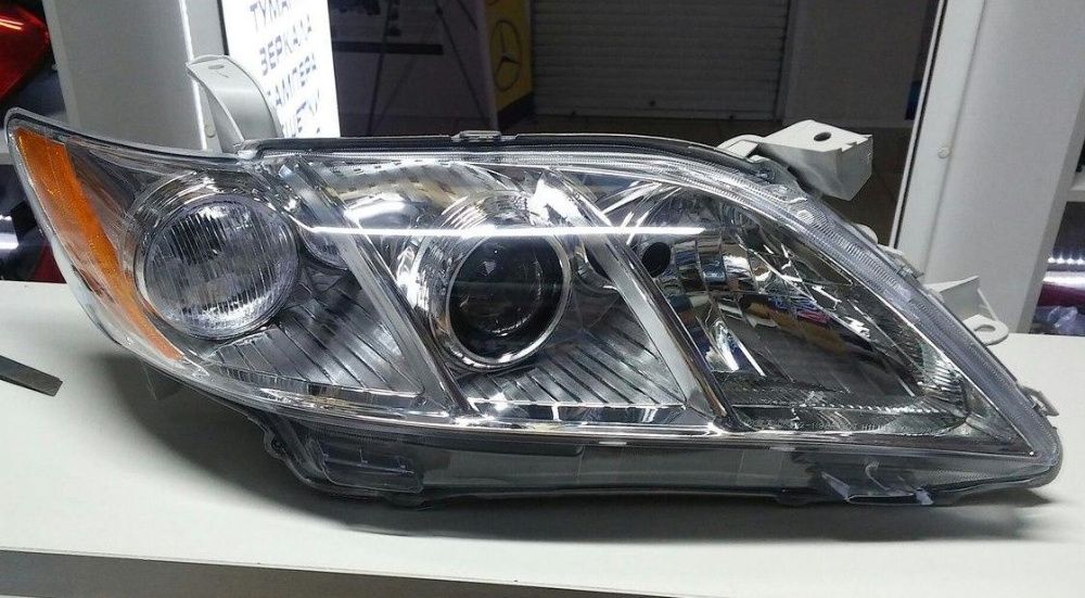 Бампер Toyota Camry 40 Камри 40