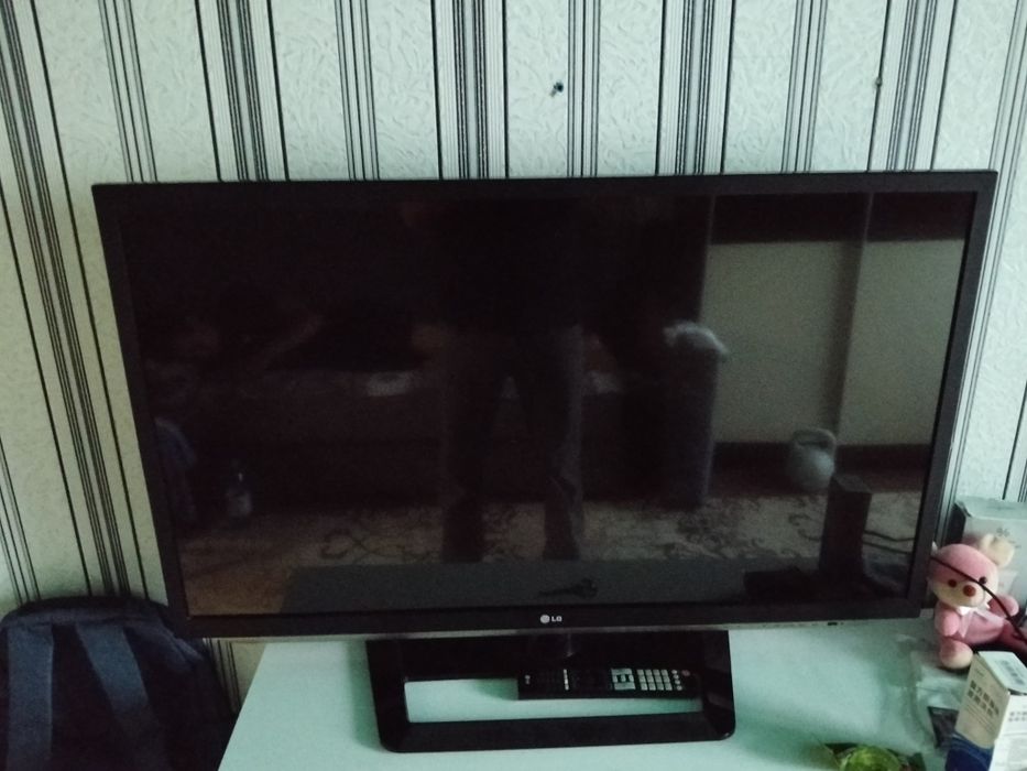 Продам телевизор