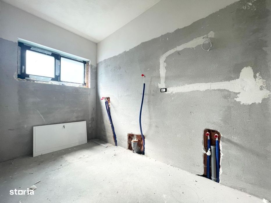 Duplex 3 camere 92mp Mosnita Noua