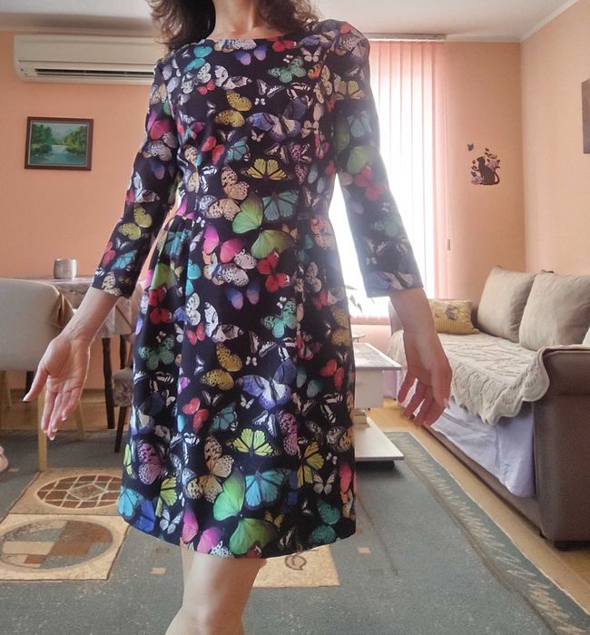 Нова красива рокля на Mohito