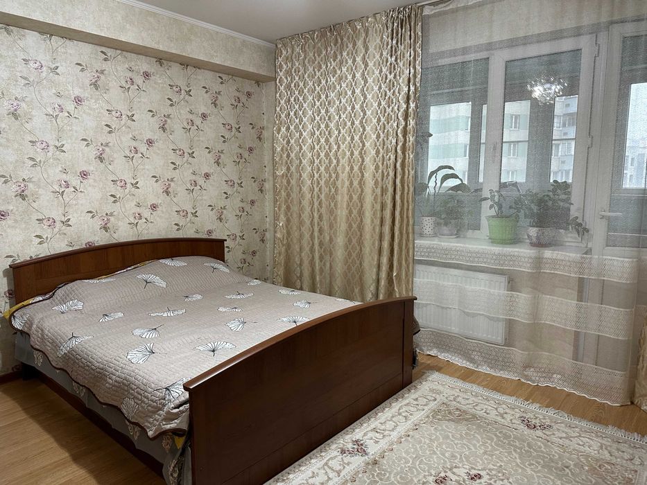 Продам 2-комнатную квартиру 87 кв.