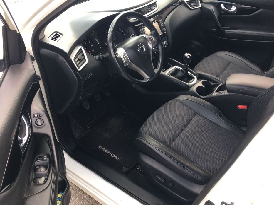 Nissan Qashqai Tekna 1.6 benzina
