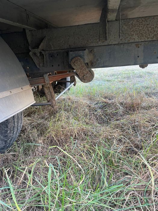 De vanzare iveco daily 2.3 diesel 7 lucuri