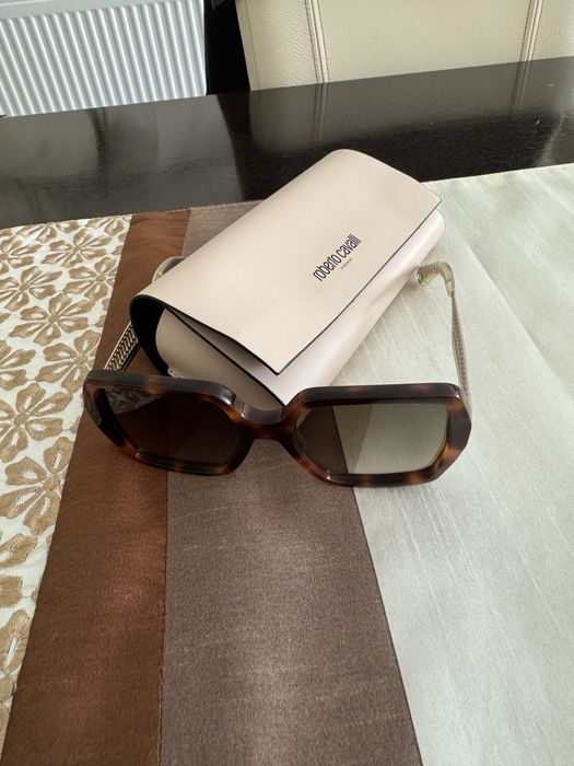 Vand ochelari de soare Roberto Cavalli