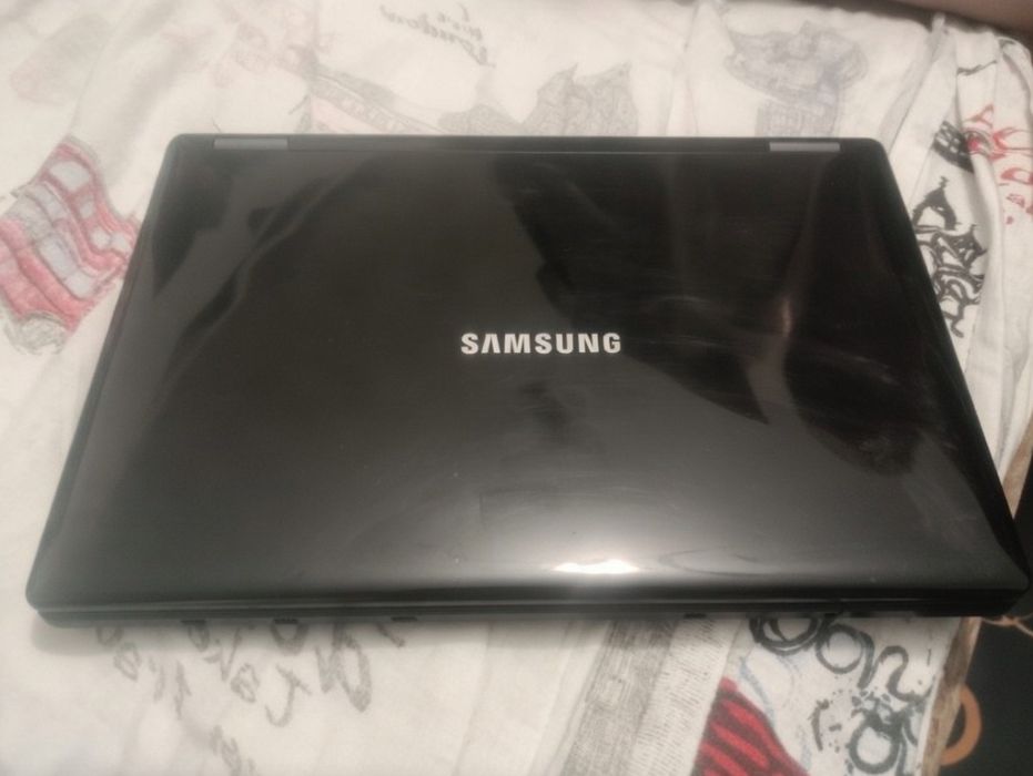 Ноутбук Samsung Intel i2 / 4GB / 500GB – срочно