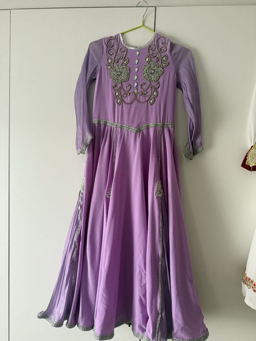 Национальные костюмы