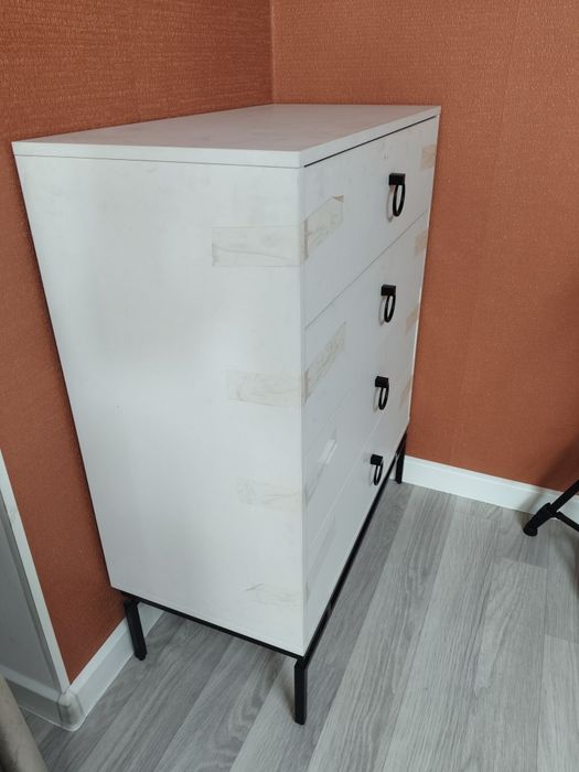 Срочно продаю комод из качественного материала