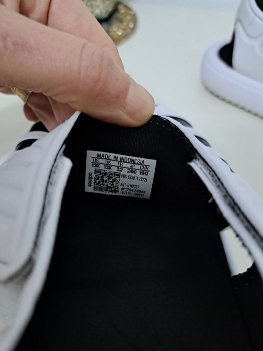 Детски саннали Adidas