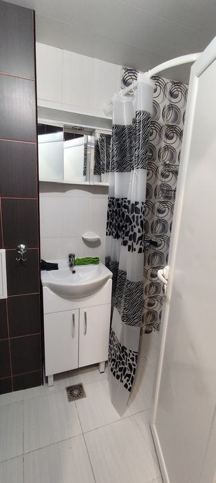 Дава се под наем Двустаен апартамент в Търговище, Боровец - 42 кв.м за 204 € - Снимка #6