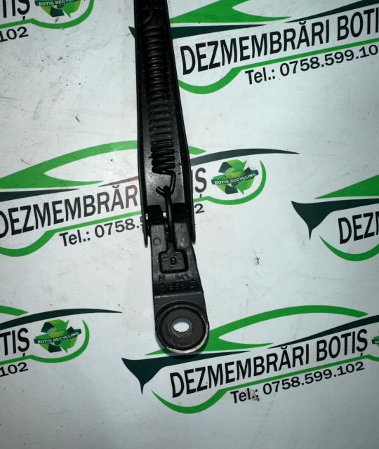 Brat stergator dreapta Dacia Logan prima generatie