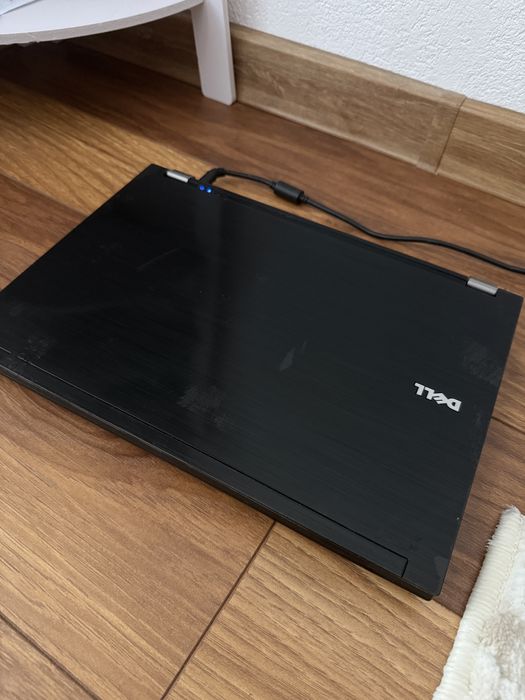 Dell Latitude E4300