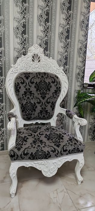 Set baroc din lemn masiv,sculptat manual