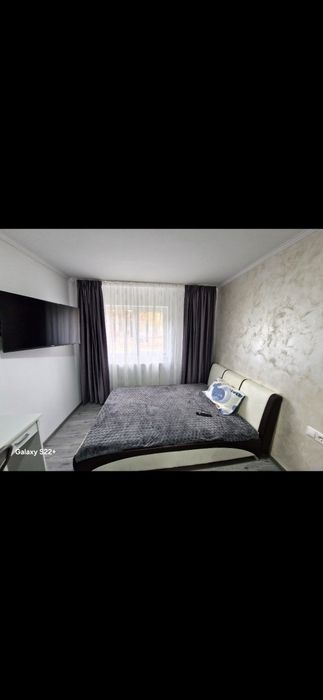 Vând apartament zona Dunărea, bloc A1.