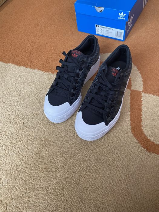 Дамски кецове Adidas Nizza Platform