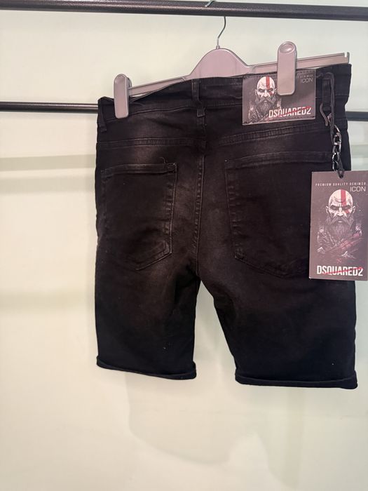 Blugi scurti dsquared