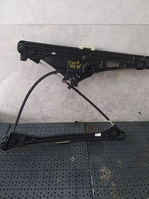 Macara geam electric stanga fata peugeot 3008 2 156120832 9810488980