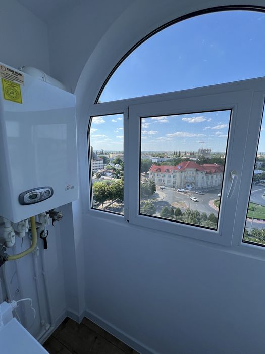 Apartament 2 camere decomandat, 60mp, prima închiriere, zonă centrală