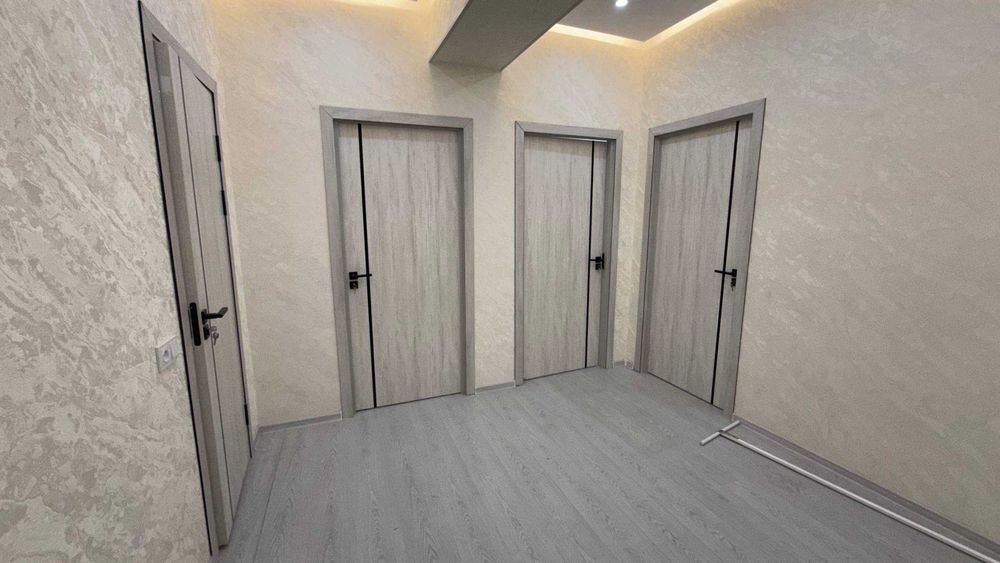 № 4002. Продается 2х-комнатная квартира в Новостройке.