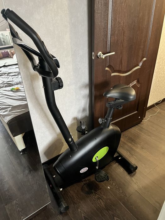 Продам Велотренажер