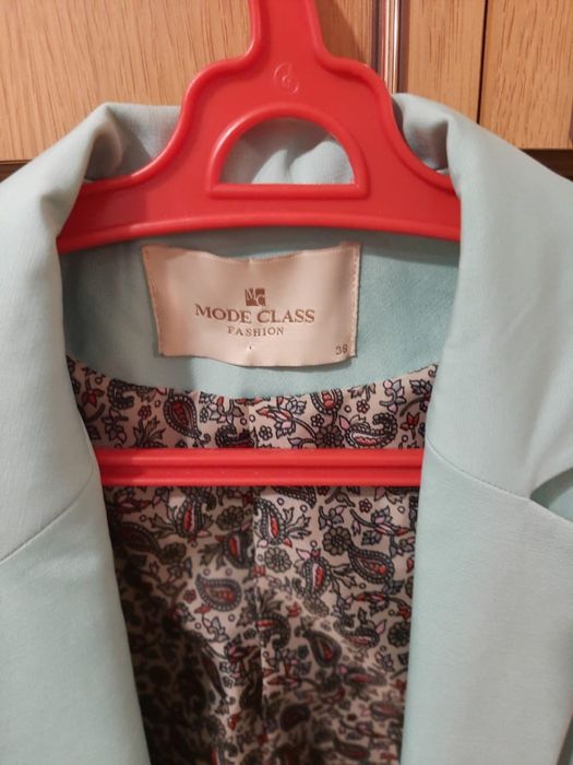 Пиджак женский 38 (М)