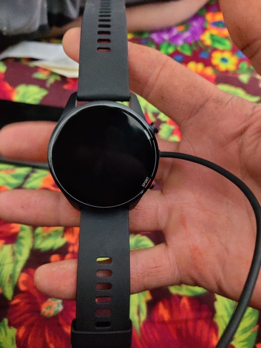 Mi Watch sotiladi holati zoʻr hamma funksiyalari ishledi