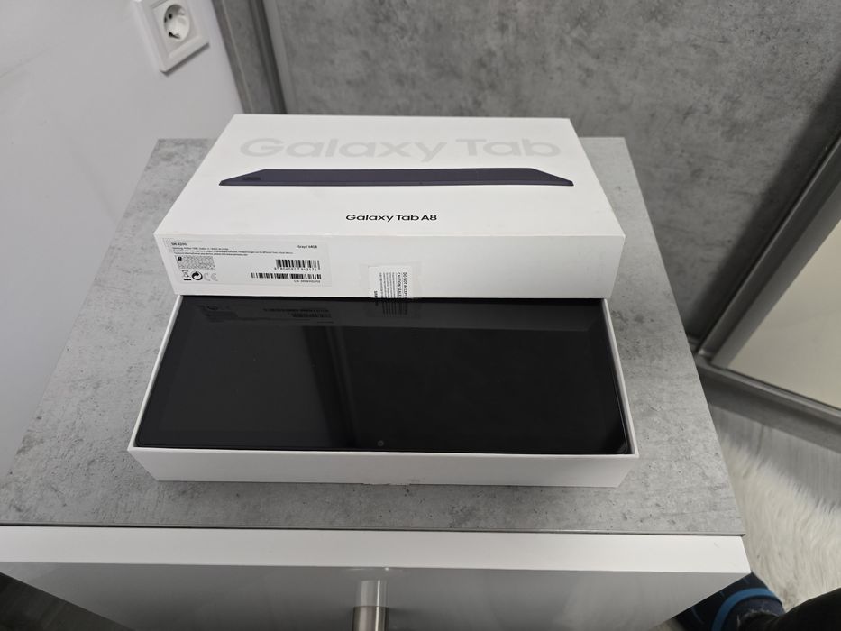 Таблет samsung Galaxy A8 SM-X200  GRAY