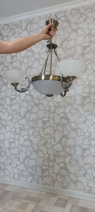 Люстра  сатылады