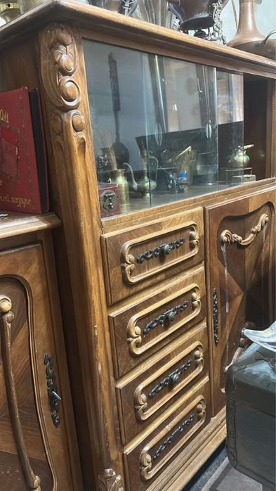 Антикварный комод, резьба, инкрустация, длина 2 метра