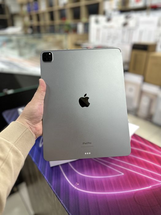 iPad Pro 12.9 M2 256gb Wifi б/у