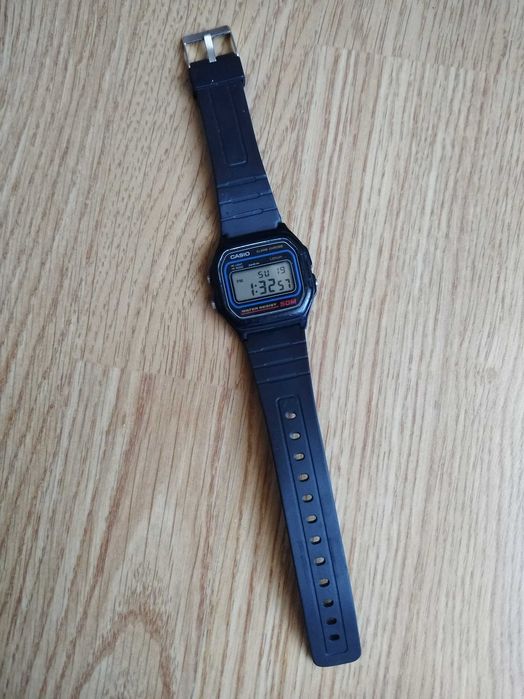 Ceas Casio cu alarma lumina cronometru