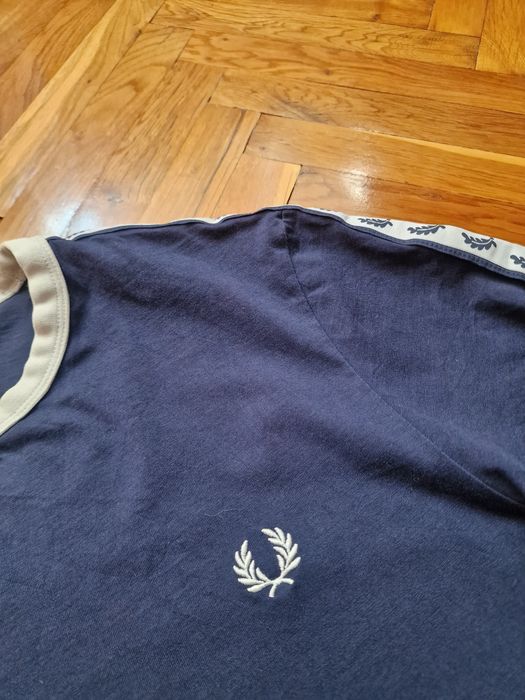 Страхотна мъжка тениска FRED PERRY размер L