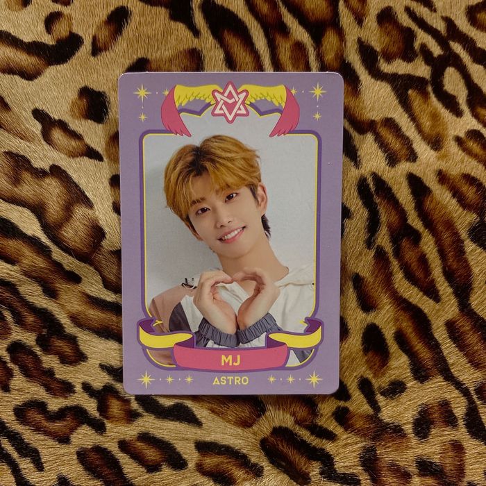 K-Pop картички EXO, ASTRO, SHINEE