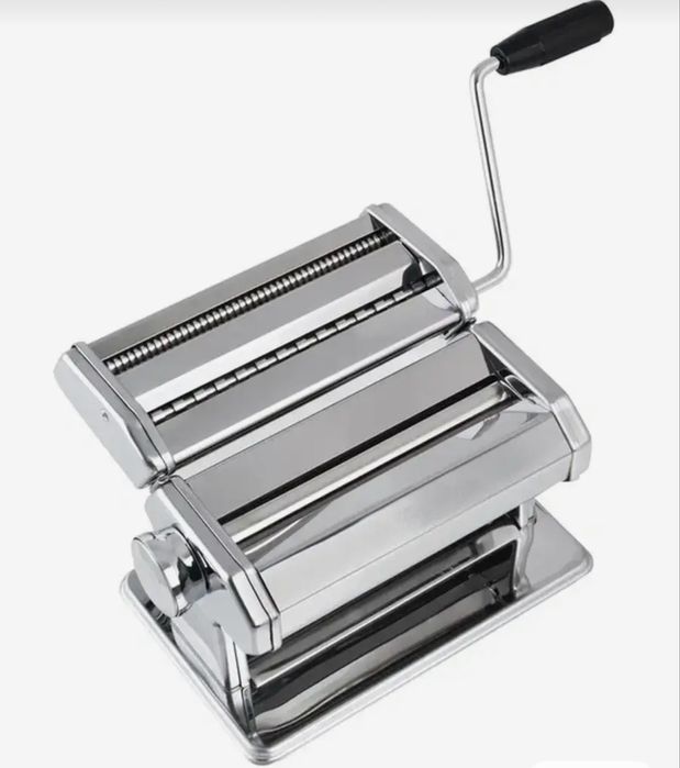 Лапшерезка и тестораскатка