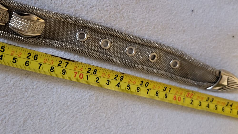 Различни дамски колани 5бр --може на едро-50лв