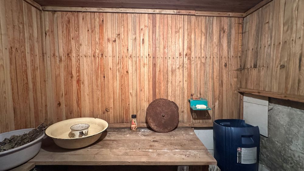 Дом Северо-западный с баней и бассейном Обмен