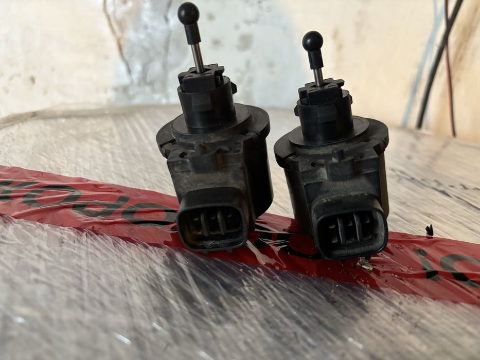 Продам электрокорректор фар