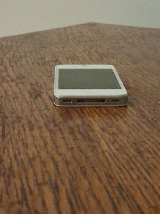 Iphone 4s in stare perfecta pt colecționari sau etc
