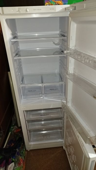 Продам холодильник Бирюса 6033