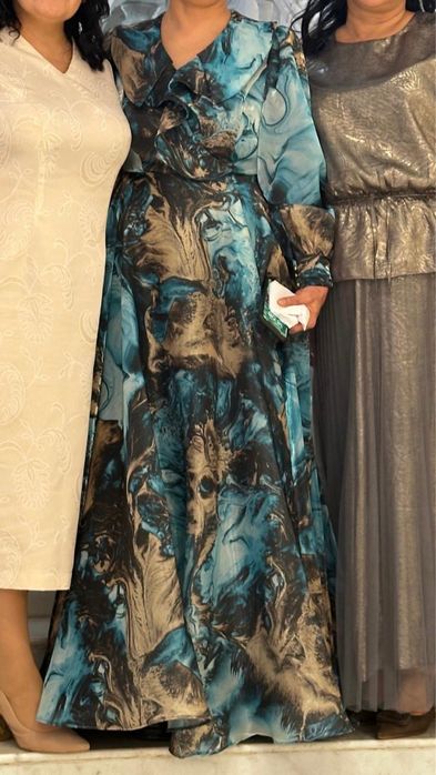 Платье материал королевкский атлас