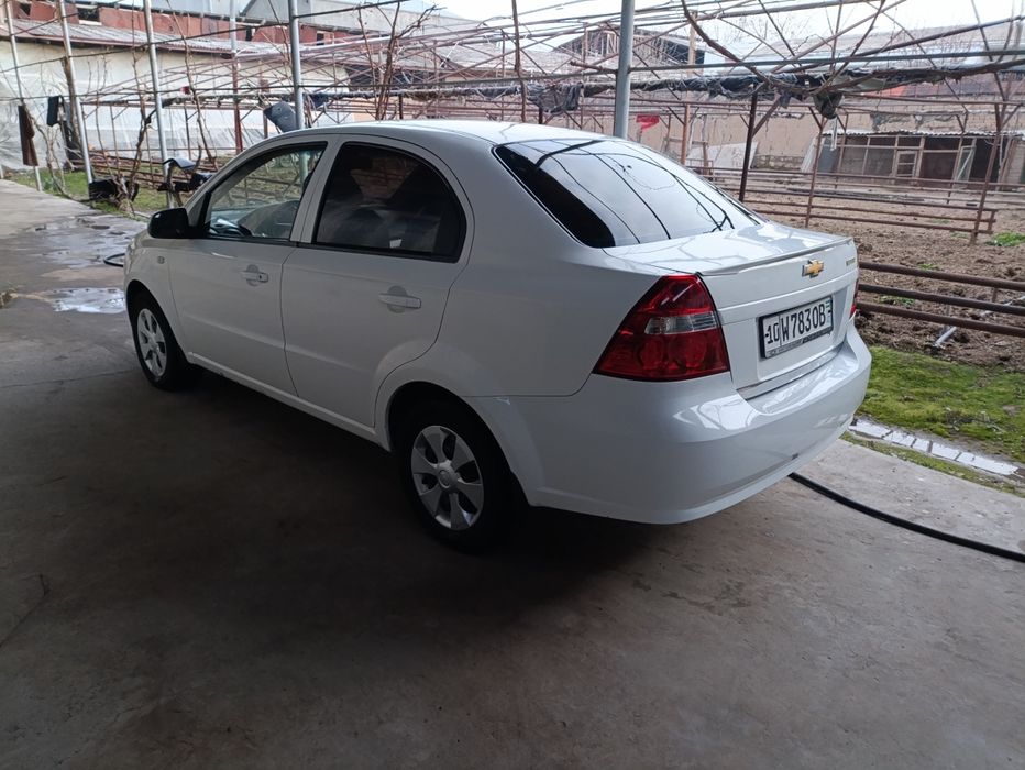 Chevrolet nexia 3 m/t metan