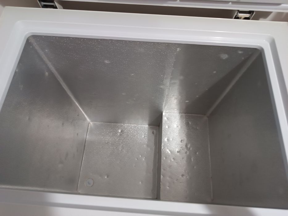 Продам  Морозильную камеру