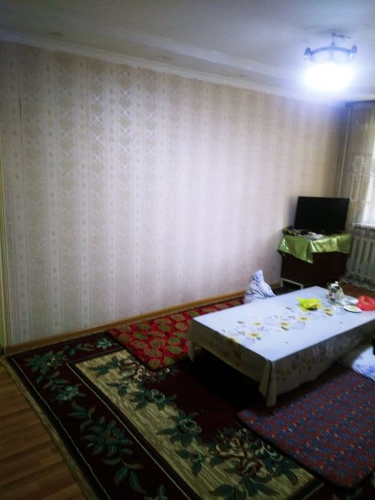 Продам 4комнатную квартиру