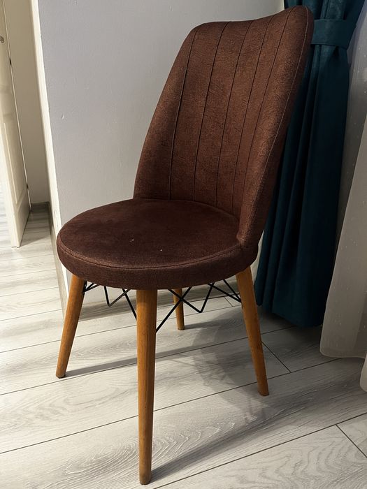 Scaune tapitate living/bucatarie