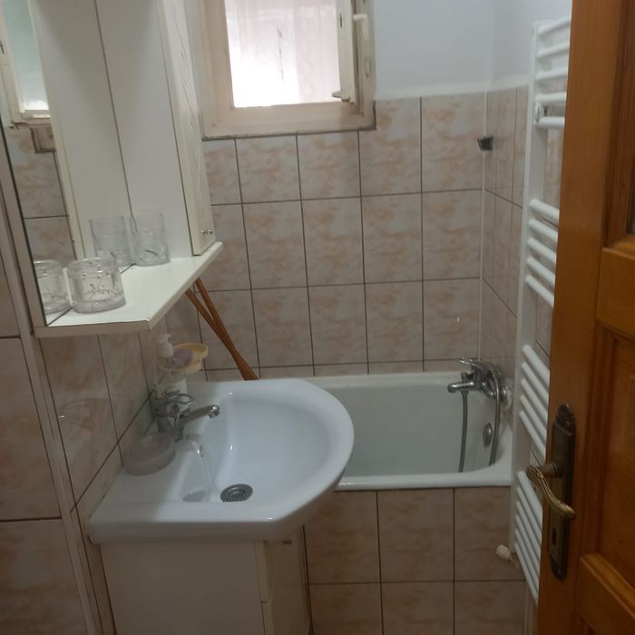 Garsonieră de Închiriat zona Pipirig