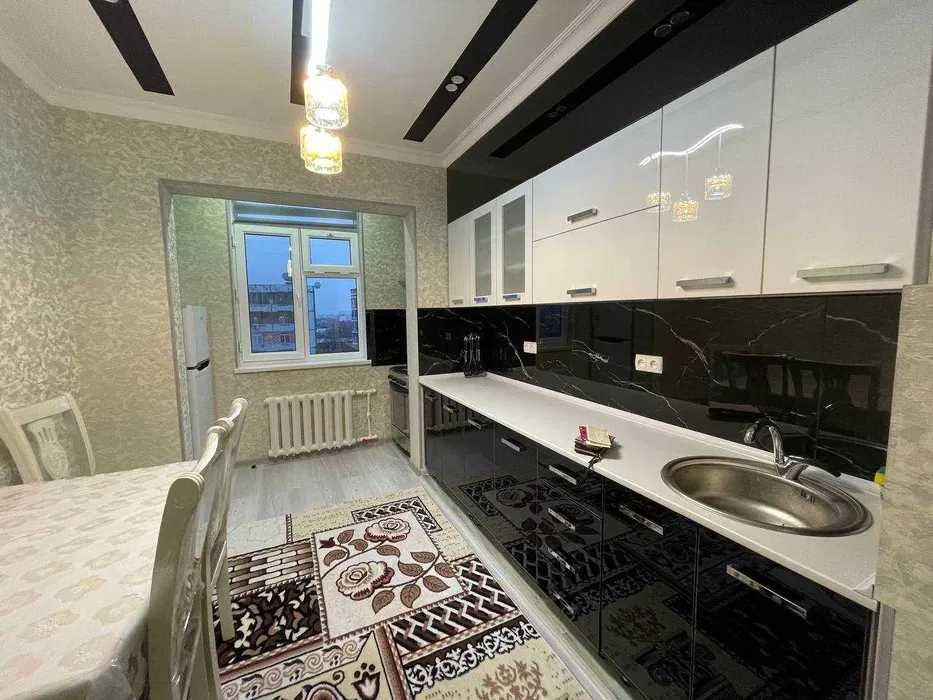 R3! Сдаётся квартира 2/2/4 на метро Айбек !