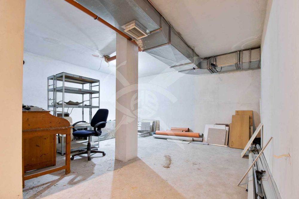 Промишлено помещение в кв. Хладилника № 99871