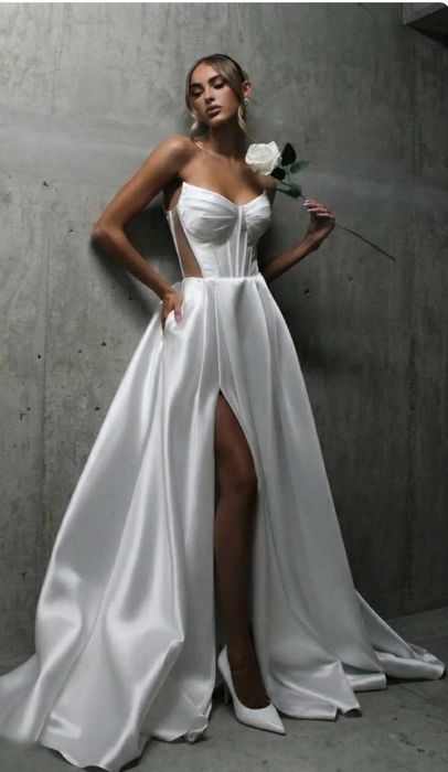 Rochie alba de ocazie
