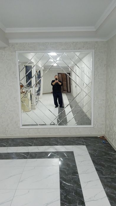 Dush kabina rombik oynalar perilla eshik rollarga oyna